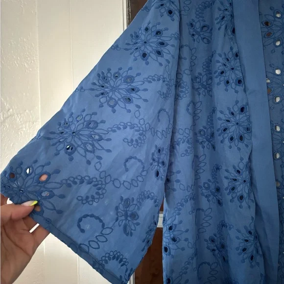 NWT World Market Blue Eyelet Embroidered Kimono - Picture 4 of 10